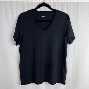 Quince Top Cotton Modal V Neck Tee Black Capsule Minimalist Basic Essential